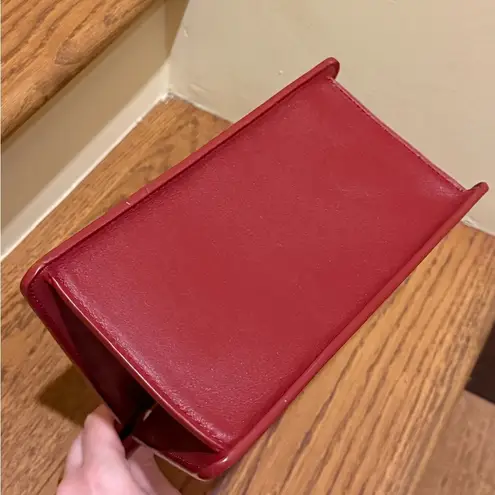 Maje NWT Embossed Croc Crocodile Leather Pyramid Handle Bag Red Strap Included - Image 5