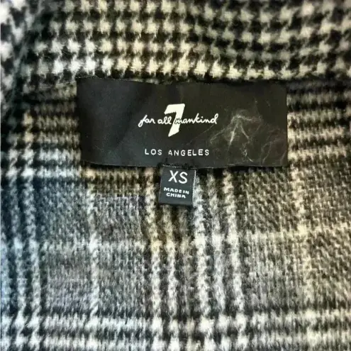 7 For All Mankind  black, white, and grey Houndstooth Wool Coat in size xs