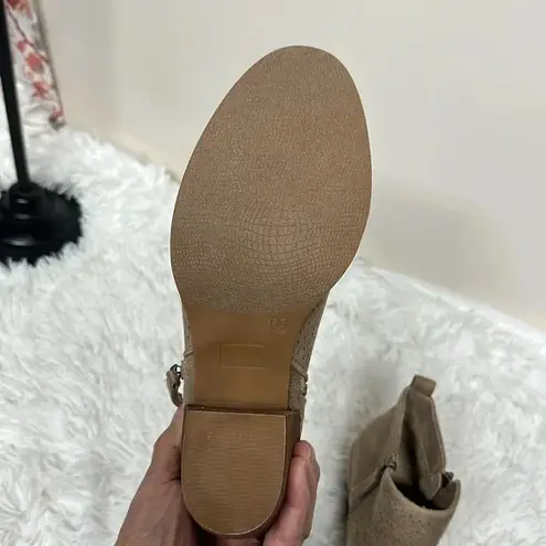 Very G Gwen Short Boot Beige Sz8.5