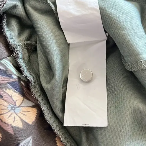 Viv L'Eroa Jumpsuit Women's Size Small Flutter Sleeve Floral Bird Green