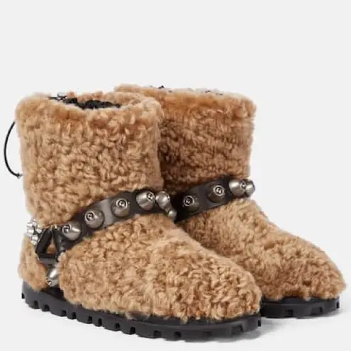 Miu Miu Genuine Shearling Studded Booties Après Ski Winter Boots EU 36 US 6 fur