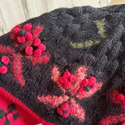 Vintage Handknit Folk 3D Floral Appliqué Cardigan sweater Unique Red Size M