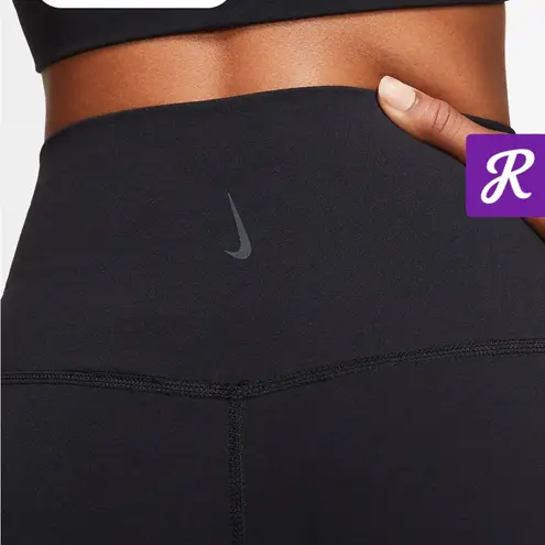 Nike  | Yoga Dri-FIT Luxe
Women's High-Waisted 7/8 Infinalon Leggings