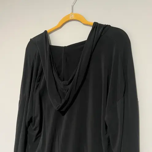 A pea in the pod Maternity Postpartum Black Hoodie Sweatshirt