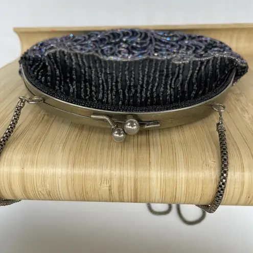 Vintage La Regale Purse Bag Beaded Black Silver Tone Evening Formal Chain Strap