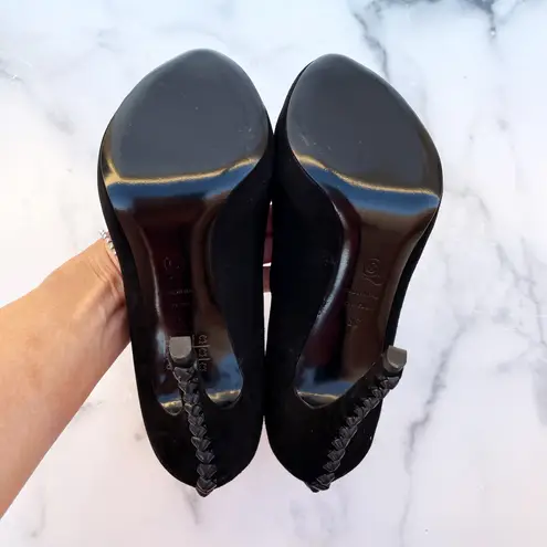 Alexander McQueen knotted leather-trimmed black suede pumps IT 36 US 6