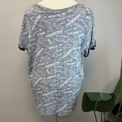 Torrid  X Marilyn Monroe Tee Shirt - Size 26 (4)