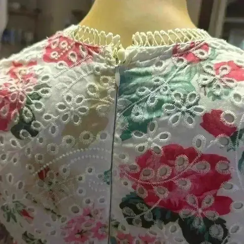 AQUA  Women's Floral Lace Deep V-Neck Dress size XS thumbnail 9