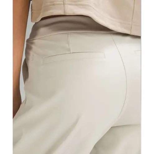 Lululemon Women’s Tapered