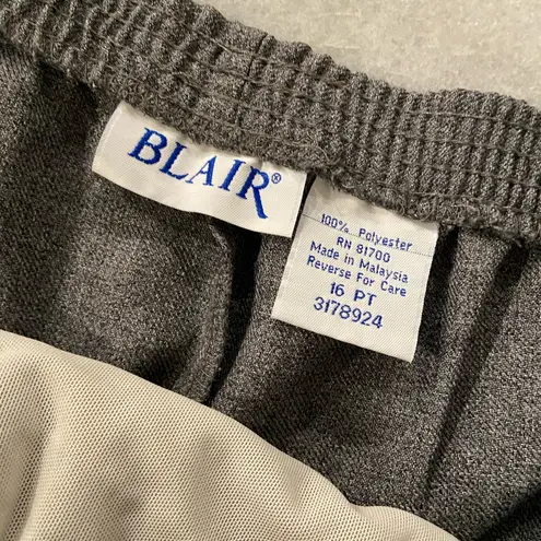 Blair  Size 16P Gray Elastic Waist Pull On Non Iron Easy Care Dress Pants Pockets