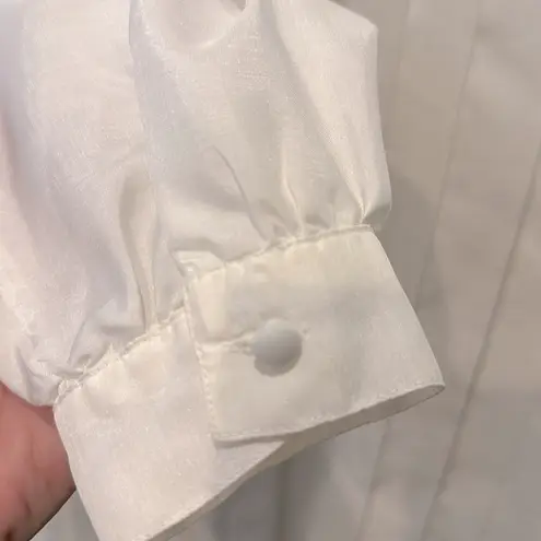 NICOLA White Shirt Size 10 Business, Office, Classic, Tuxedo style feminine