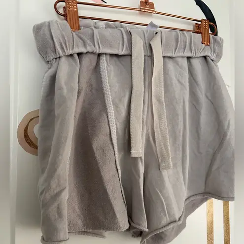 Urban Outfitters  Out From Under Ollie drawstring relaxed loungewear Sweatshort - Image 2