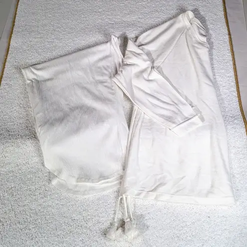 Belle Beach By Kim White Swim Coverup with Flowing Fabric Size 1X