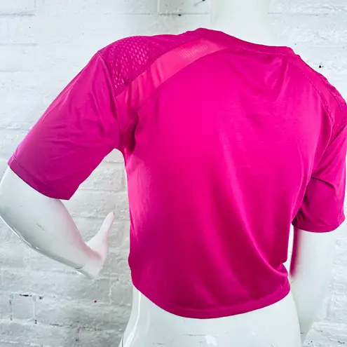 Bebe Sport Cropped Pink T-Shirt Logo Size Large Polyester Spandex