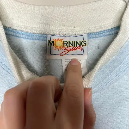 vintage Christmas crewneck sweatshirt with a cat and birds christmas XL Blue