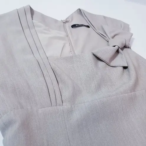 Black Halo Elegant Sheath Dress with Bow Detail Cap Sleeves