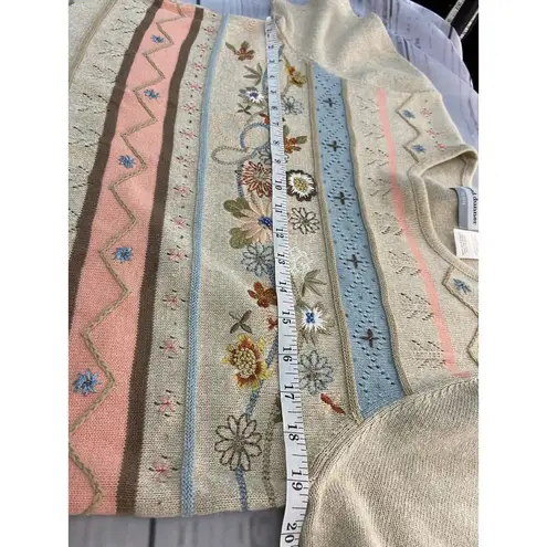 Alfred Dunner Embroidered Sweater Women PM Short Sleeve Crew Neck Floral Grandma Size undefined