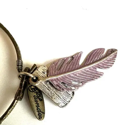 Plunder brave feather bangle bracelet wirh feather