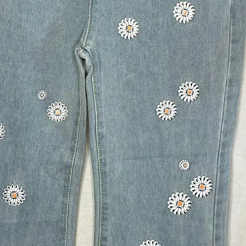 Light Blue Flare Jeans Daisy Flower Pattern NWT Small Size 26 Flat Front