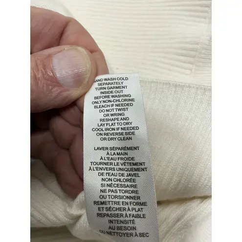 Womans Truth By Republic Long Sleeve Pullover Sweater Large Cream Heavy