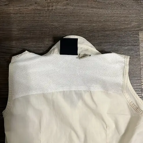 Destination 10K Feet Above Sea Level Sleeveless Button Down Outdoor Blouse Top