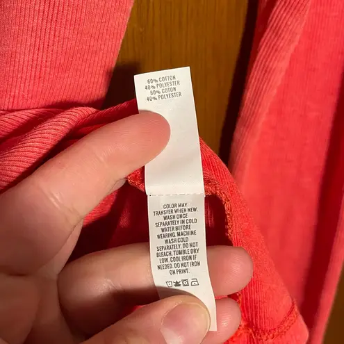 Aerie  Woman's Real Soft Cowl Necked Lightweight Long Sleeved Shirt Size Medium - Image 3