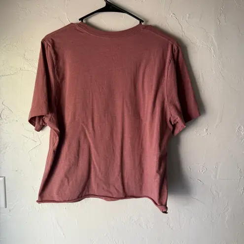 Rowdy Crowd Western Cowboy Hat Graphic Tee Mauve Short Sleeve T