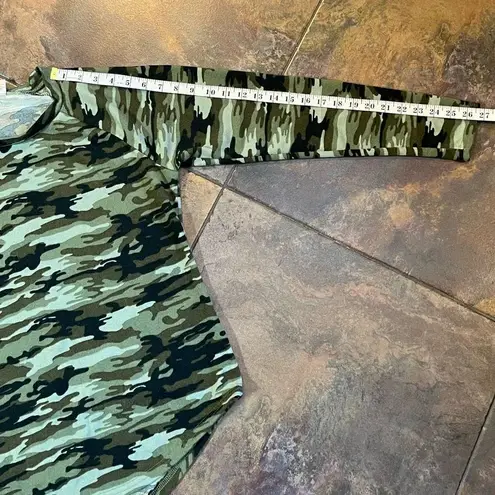 Bobbie Brooks Ladies Soft Camouflage Long Sleeve Top Large Green