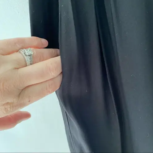 Black Halo  High Rise Black Pleat Front Wide Flare Leg Dress Pants size 6