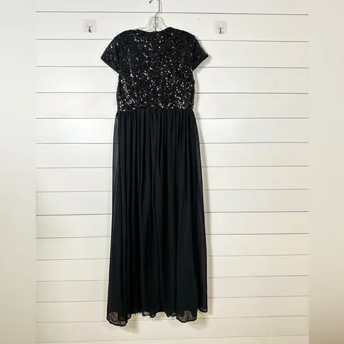 Boohoo  Black Sequin Chiffon Cap Sleeve Formal Maxi Dress, NEW Size 10 MSRP $129