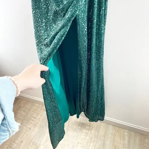 Mac Duggal Ieena for Sequin Formal Halter Maxi Gown Dress Bottle Green 10