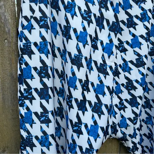 Finders Keepers NWT Shake It Out Pants in Houndstooth Sz S