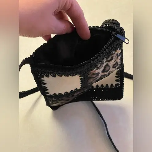 Crossbody Weave & Faux Fur pocketbook/cell phone holder patchwork bag