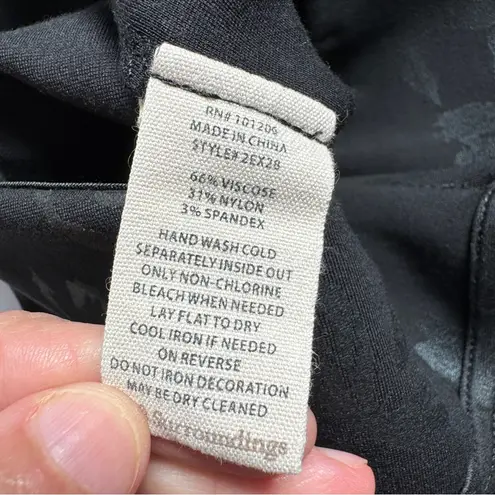 Soft Surroundings SoftEssential Ponte Leggings Black Rose Foil Size Medium