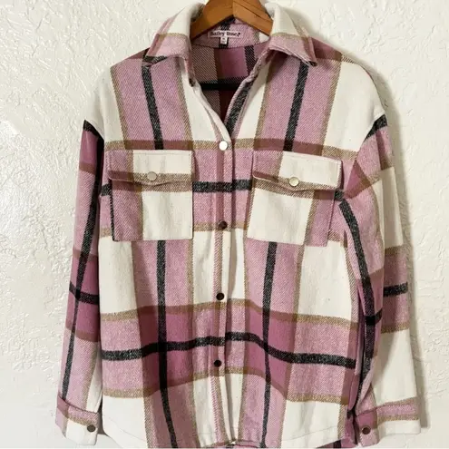 🌺 Bailey Rose Pink Plaid Flannel Shacket Size XS