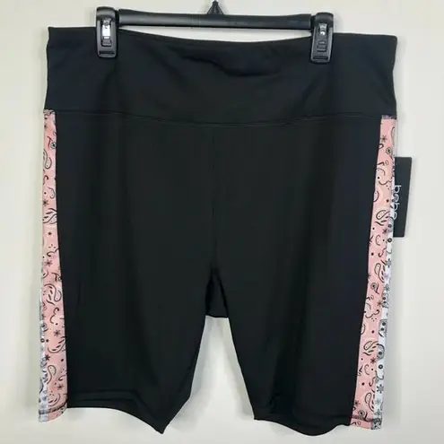 Bebe NEW  Sport Double Paisley Print Insert Biker Shorts Women's Plus Size 3X