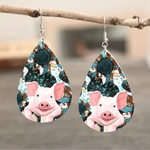 Faux leather piggy sunflower print dangle light‎ weight earrings Pink
