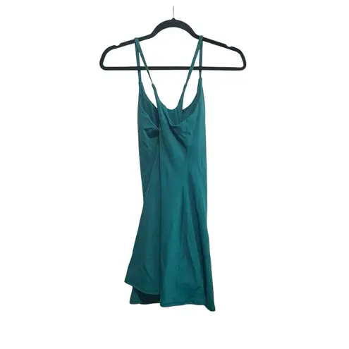 Halara Softlyzero Plush Backless
Active Dress-Easy
Peezy Edition, NWOT