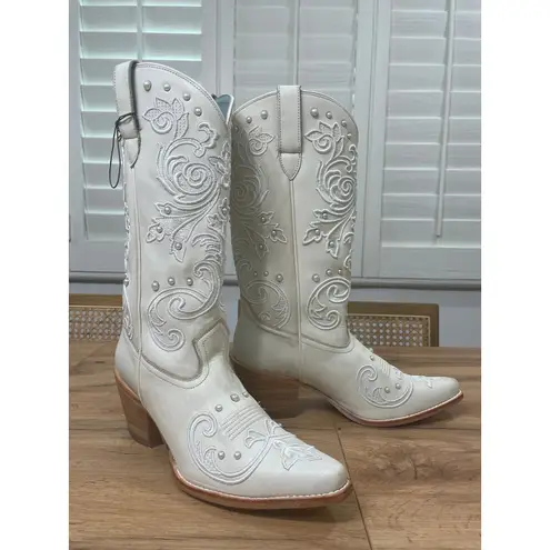 Shyanne Womens Denisse Western Boots White Embroidery Pearls Sz 10 NWOB Snip Toe