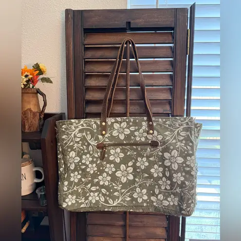 Myra Bag Chalky Weekender Green