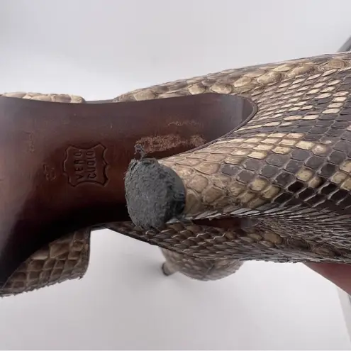 Bruno Magli Vintage Lizard Skin High Heels Brown Size 6.5