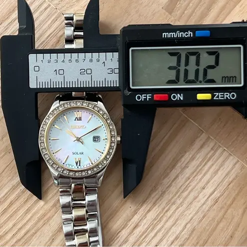 Seiko Solar Ladies Watch Swarovski Crystals Two-Tone Bracelet Pearl Dial Date