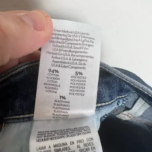 MOTHER Denim MOTHER- The Weekender Fray in Walking On Coals Denim Blue Jeans