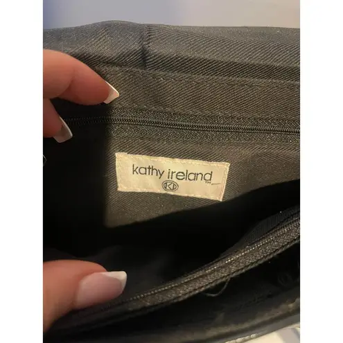 Kathy Ireland Vintage Black Alligator Print Shoulder Bag