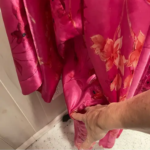 Vintage 90’s California Dynasty pink floral silky kimono robe oversized Size 1X
