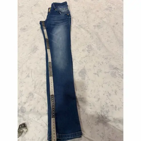 Tush push Women's Distressed Straight Jeans Size 13 Blue Denim