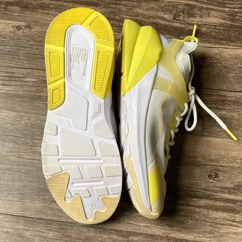 Fabletics  Women’s White and Yellow Sneakers Size 8.5