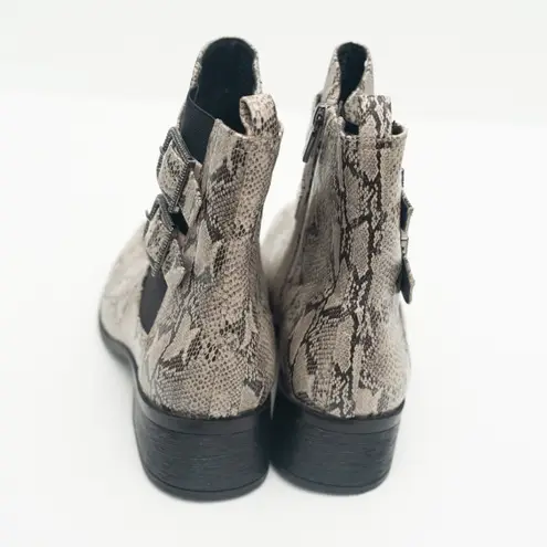 Kennth Cole Reaction. Snake Skin Print Chelsea Boot. Tan Size 7