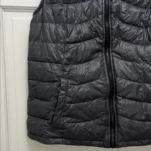 Calvin Klein  Black and Gray Duck Down Filled Full Zip Puffer Vest - Size Large