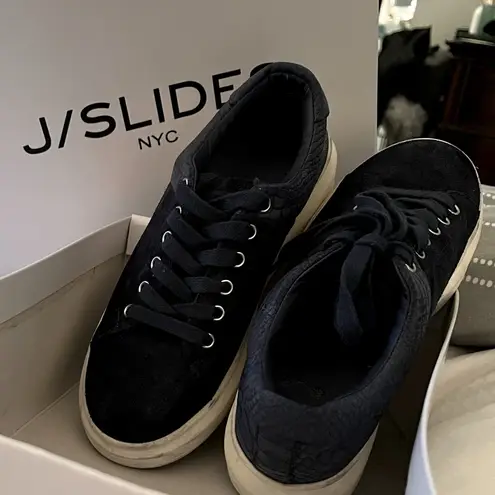 J/SLIDES NYC J/SLIDES DANIA PLATFORM SUEDE SNEAKERS